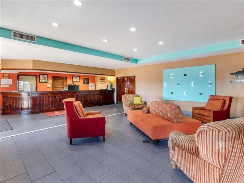 Econo Lodge Wichita Falls Downtown Екстериор снимка